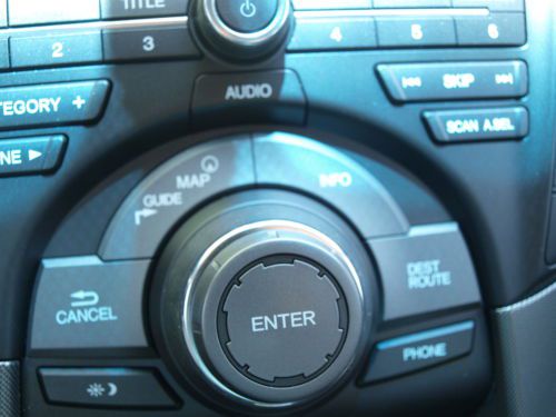 BEAUTIFUL FLORIDA CAR 30K MILES LEATHER NAV/BLUETOOTH LOADED 3.5L V6, image 17