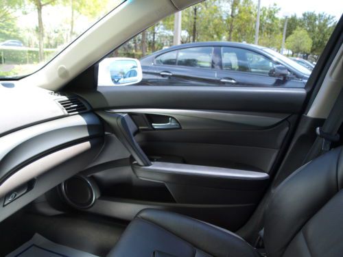 BEAUTIFUL FLORIDA CAR 30K MILES LEATHER NAV/BLUETOOTH LOADED 3.5L V6, image 20