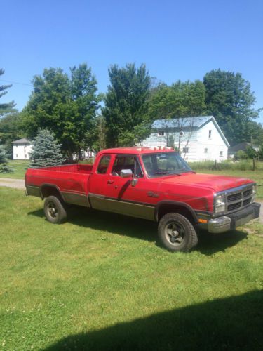 1992 dodge w250 base extended cab pickup 2-door 5.9l