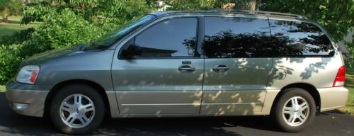 2004 ford freestar passenger 4 door 4.2l advancetrac minivan limited
