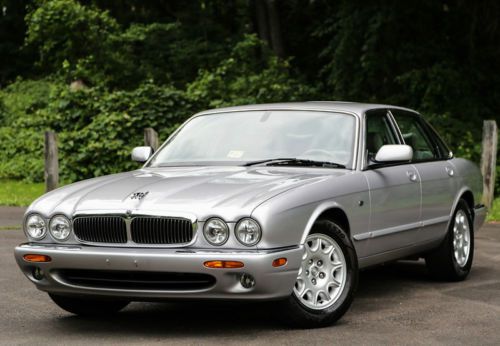 2002 jaguar xj8 v8 4.0l loaded front rear heated seats carfax low 58k mi