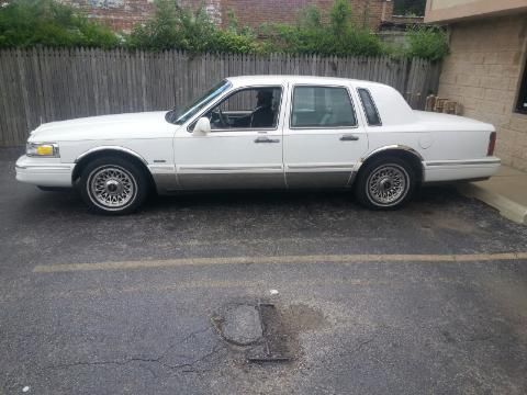 1997 Lincoln Town Car Signature Sedan 4-Door 4.6L, US $3,500.00, image 2