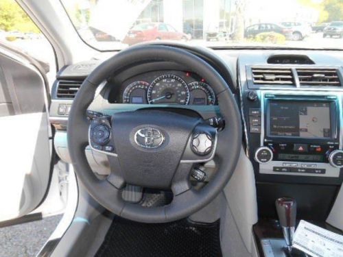 2014 Toyota Camry XLE, US $32,305.00, image 2