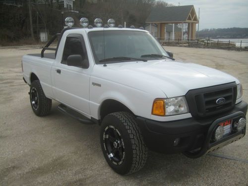 2004 ford ranger xl 2 w d pickup