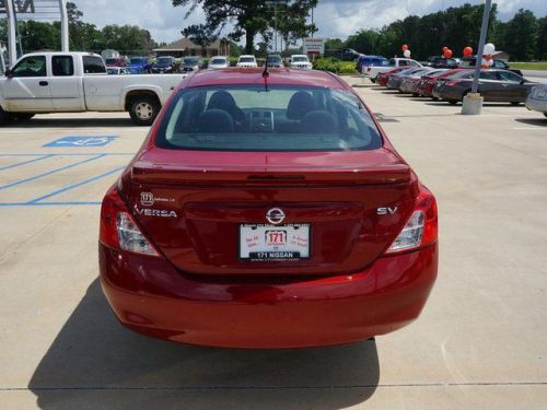 2013 Nissan Versa 1.6 SV, image 8