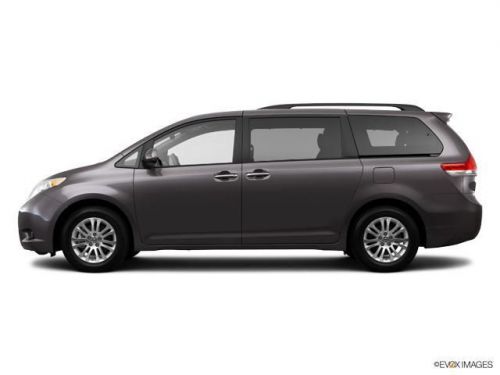 2014 toyota sienna xle