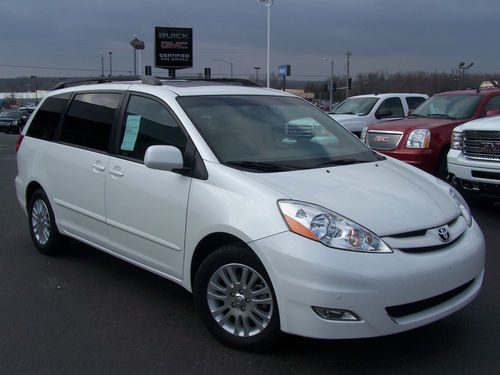 2009 toyota sienna xle loaded !!!!!!!