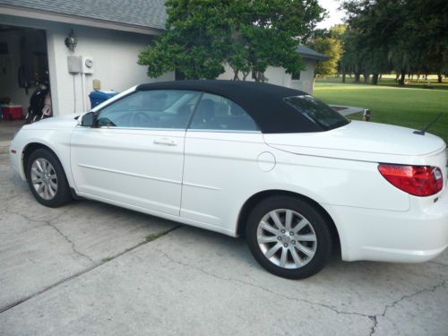 2010 sebring convertible with only 68000 miles
