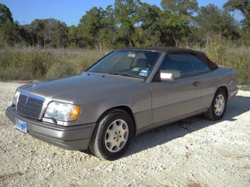 Mercedes benz 1995 cabriolet *low miles *rare *project car *collector car