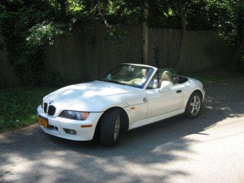 1996 bmw z3 roadster convertible 2-door 1.9l