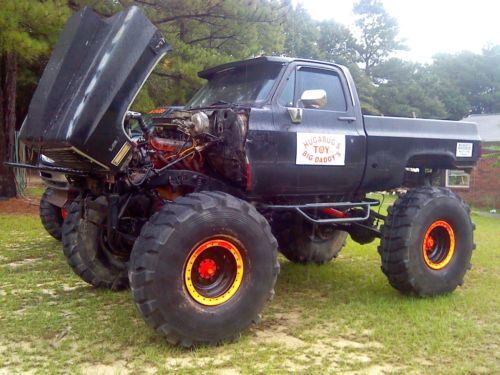 1983 chevy k20, mega mud truck