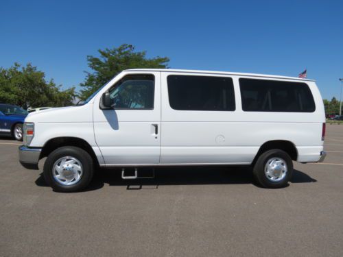 2008 ford e-350 12 passenger van xlt 5.4 v8 loaded runs great carfax cert nosalt