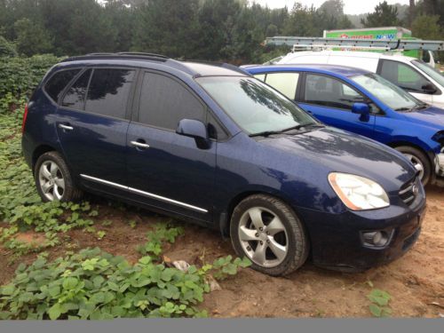 2007 kia rondo ex wagon 4-door 2.7l **no reserve**