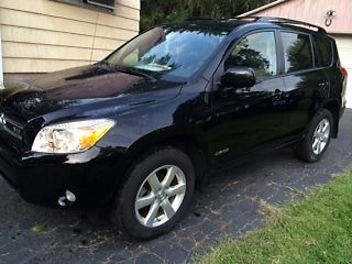 2007 toyota rav4 limited sport utility 4-door 3.5l