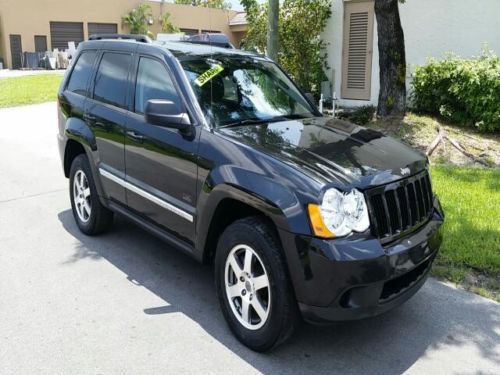 2009 jeep grand cherokee laredo  4x4