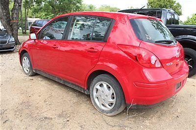 Nissan versa 5dr hatchback i4 cvt 1.8 sl fe+ low miles sedan cvt gasoline 1.8l 4