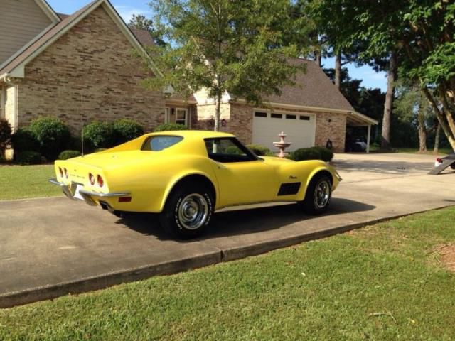 Chevrolet corvette coupe