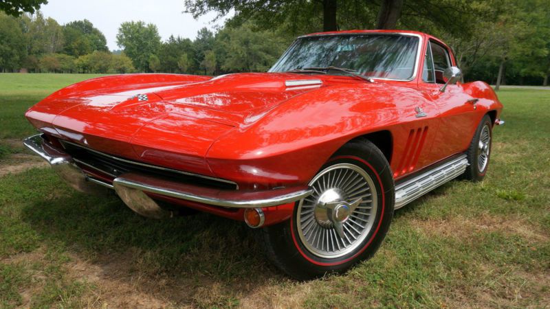 1965 chevrolet corvette stingray