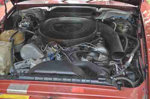 Mercedes-Benz SLC 1979, image 13