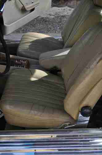 Mercedes-Benz SLC 1979, image 17