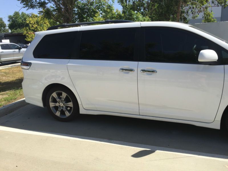 2013 Toyota Sienna, US $10,600.00, image 3