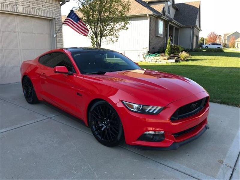 2015 ford mustang gt performance premium package