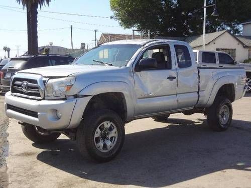 2005 toyota tacoma access cab 4wd damaged salvage runs! economical trd off road!