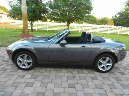 GORGEOUS 2006 MAZDA MIATA MX-5, 71K MILES,AUTOMATIC,A/C,POWER PACKAGE,CD,LO RES, image 3
