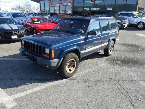 2000 cherokee sport 4x4 4.0l i6 automatic, 161k, runs great, cheap