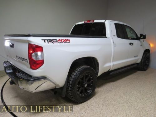 2017 toyota tundra sr