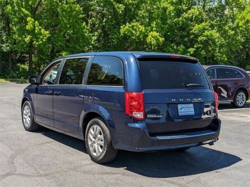 2016 dodge grand caravan se