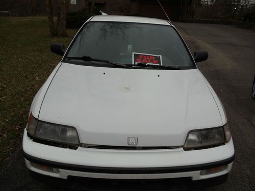 1990 honda crx white 5 speed 206k miles. owned since 73k. new battery &amp; brakes