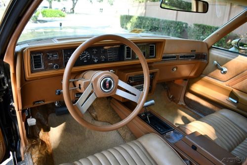 1979 Oldsmobile Hurst T-tops hurst w30 Very Rare 2400 mile's, US $20,000.00, image 9