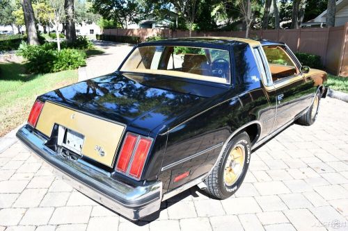 1979 Oldsmobile Hurst T-tops hurst w30 Very Rare 2400 mile's, US $20,000.00, image 22