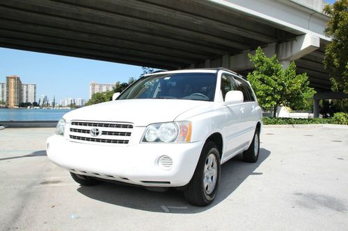 03 highlander v4 2wd. best price on ebay! leather seats! low miles! wow!