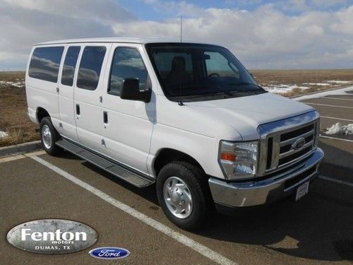 2010 econoline e350 12 passenger van xlt