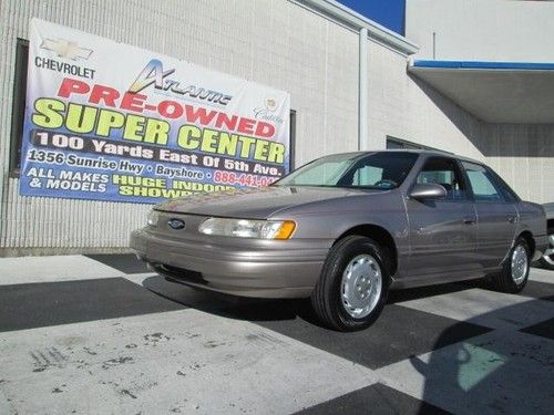 1995 ford taurus gl