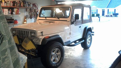 1995 jeep wrangler rio grande edition 2.5l