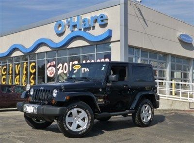 Like new 2012 jeep wrangler sahara four wheel drive infinity audio warranty