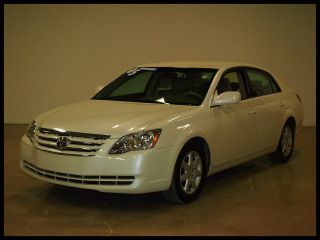 2005 toyota avalon  xl / clean / remote entry