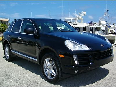 1 owner! clean hist! porsche cayenne! 6-cyl! auto! snrf! 18" whls! south fl car!