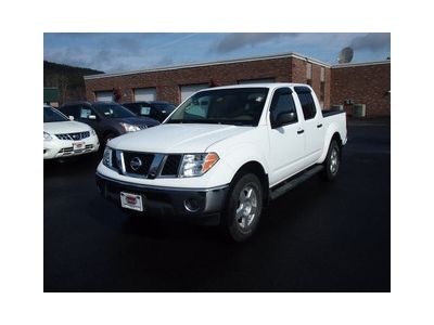 Garage kept one owner  smoke free crew cab clean excellent condition low miles