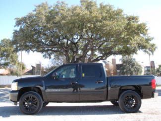 Black leather lt crew pwr opts cruise xm cd 6.2l v8 alloys!