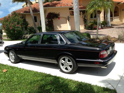 1998 jaguar xjr base sedan 4-door 4.0l