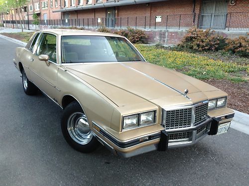 1987 pontiac gran prix.