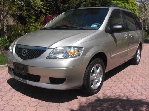 2003 mazda mpv es 7 pass mini van dvd t.v dual power sliding side door's clean