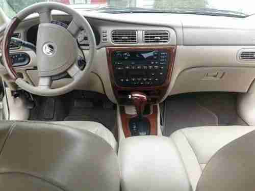 2005 Mercury Sable Platinum Edition Sedan 4-Door 3.0L, image 3