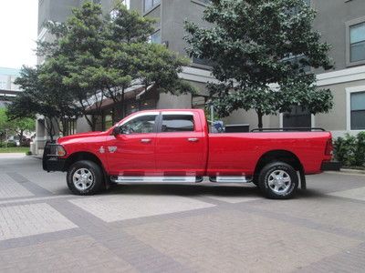 2011 ram3500 diesel 4x4 *6-speed manual* quad cab srw long bed *only 29k miles*