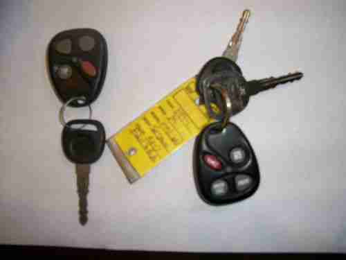 1998 Chevrolet Malibu Base Sedan 4-Door 2.4L, US $2,495.00, image 13