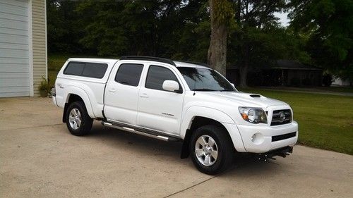 2010 toyota tacoma base crew cab pickup 4-door 4.0l